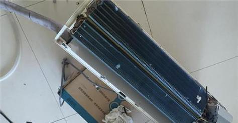 探究空调室内漏水的原因及解决办法（揭开空调漏水背后的秘密）