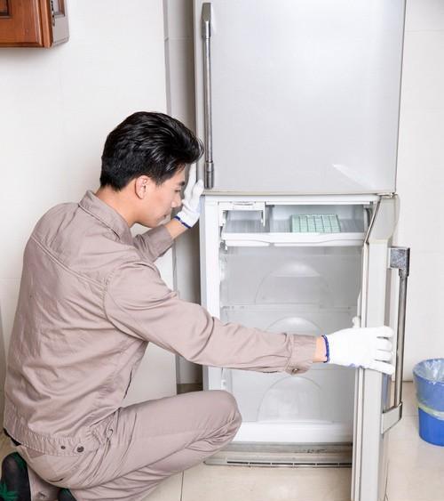 如何处理冰柜冷冻漏气问题（解决冰柜冷冻漏气的有效方法）