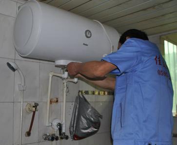 解决火王热水器无法点火的问题（排查火王热水器故障原因及修复方法）
